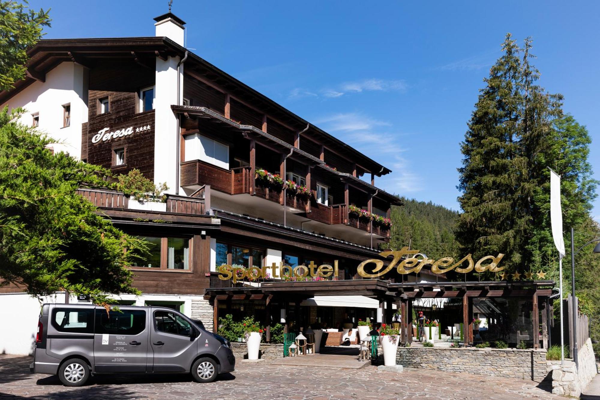 Sporthotel Teresa Badia  Exterior photo